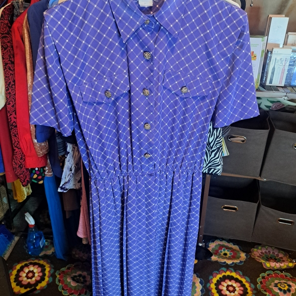 Leslie Fay Dresses & Skirts - Vintage Purple Checkered Leslie Fay Button-Up Dress